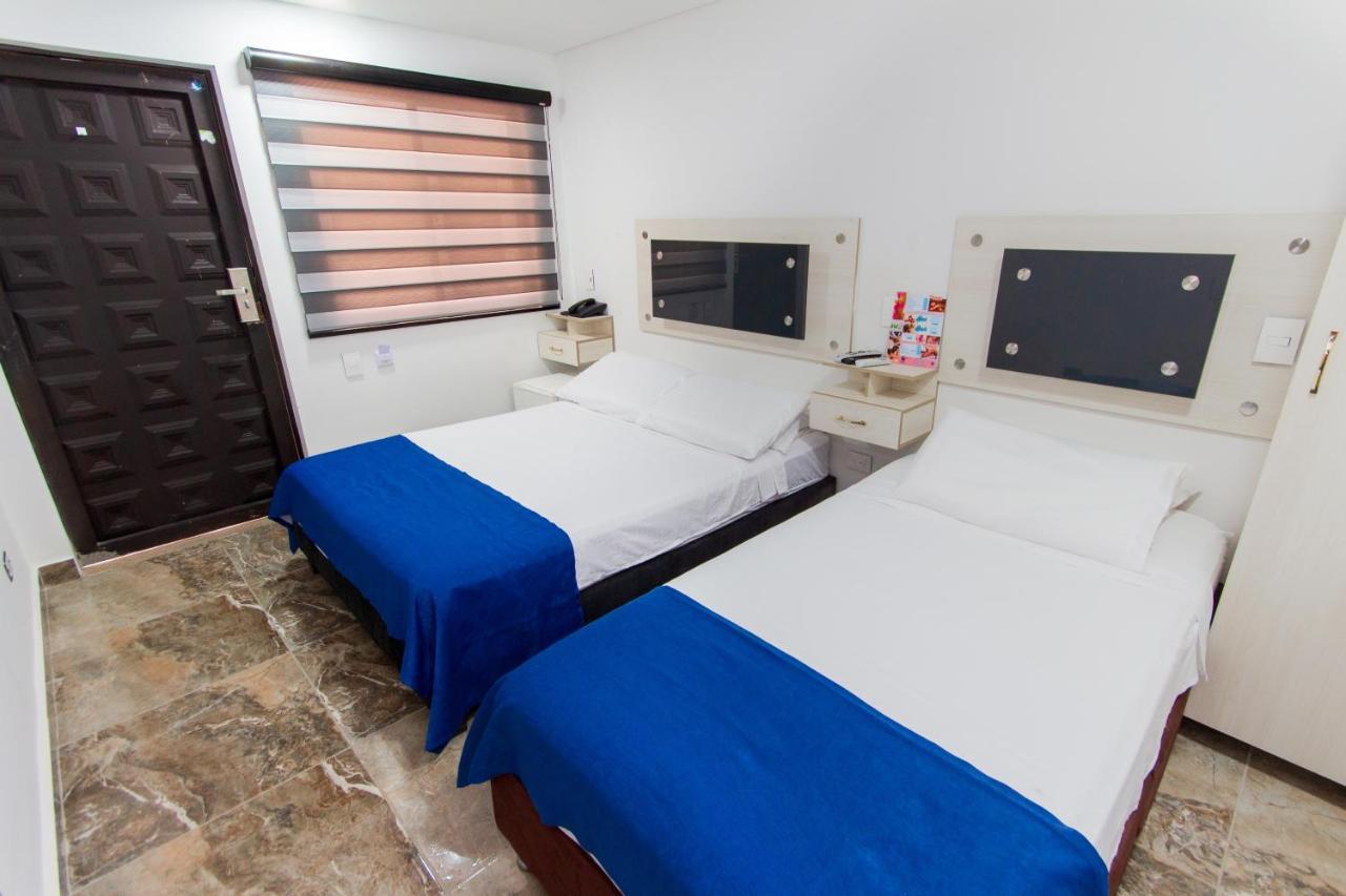 Hotel 0Asis De La Colina Boutique จีราร์ดอท ภายนอก รูปภาพ