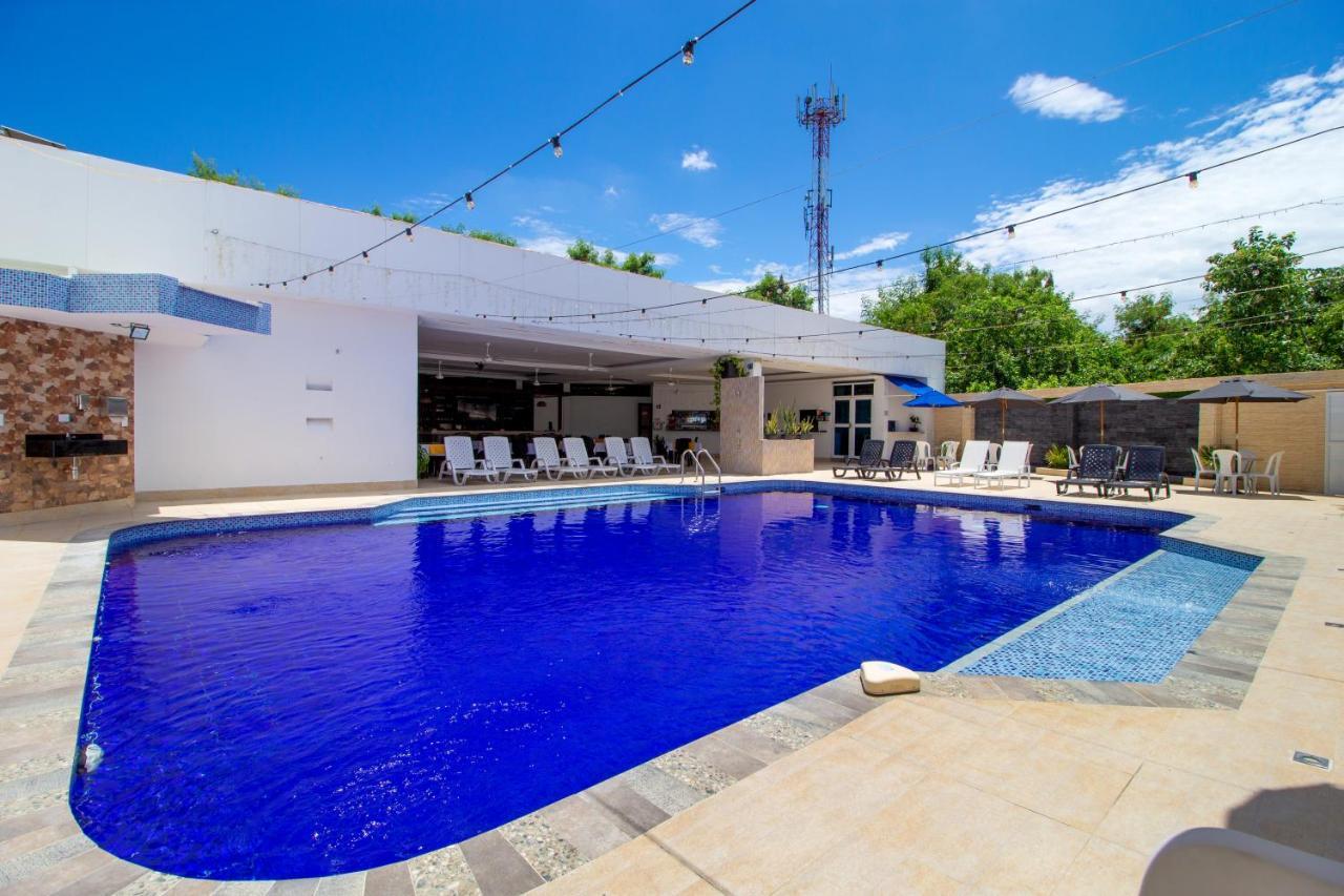 Hotel 0Asis De La Colina Boutique จีราร์ดอท ภายนอก รูปภาพ