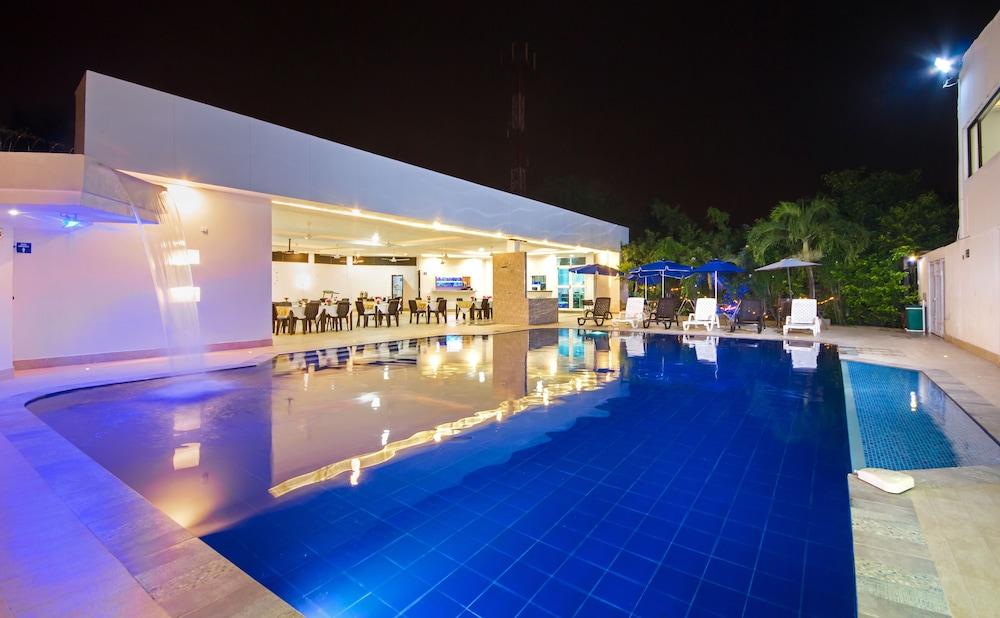 Hotel 0Asis De La Colina Boutique จีราร์ดอท ภายนอก รูปภาพ